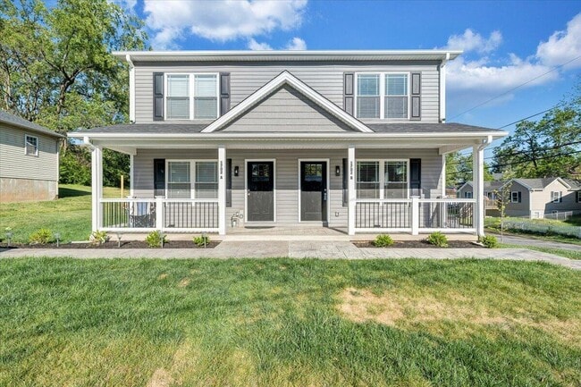 Building Photo - 1702 Baldwin Ave NE