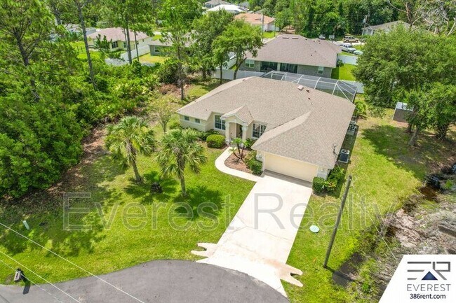 Building Photo - 13 Sleigh Bell Pl