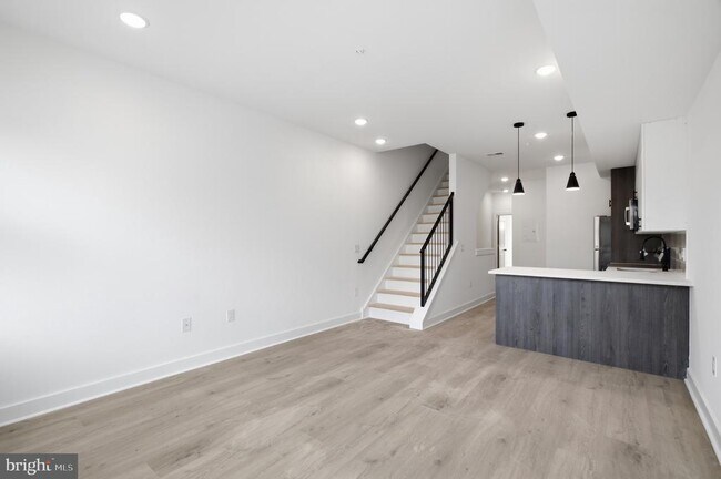 Building Photo - 3974 Reno St