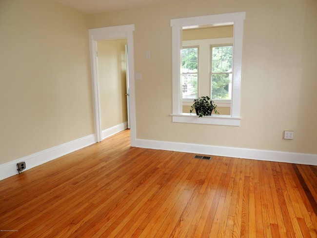 Building Photo - 607 Navesink Ave