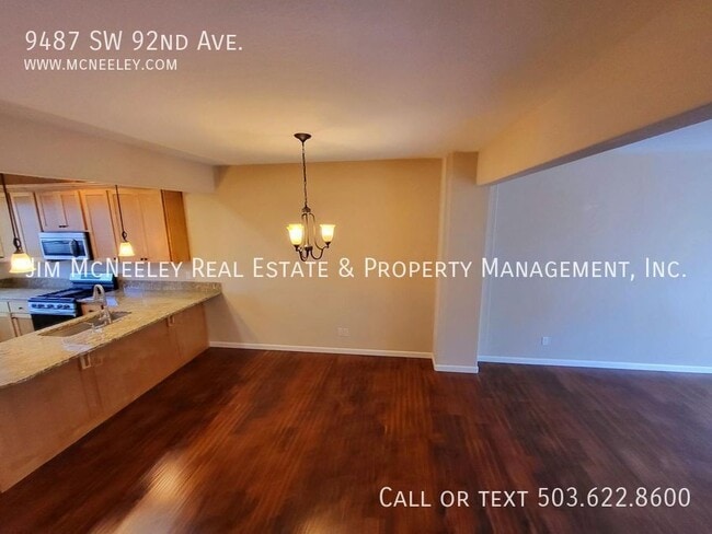 Building Photo - 9487 SW 92nd Ave
