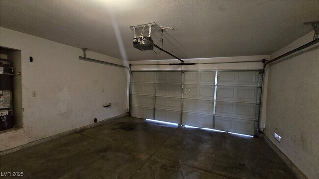 Building Photo - 2954 Savers Ct