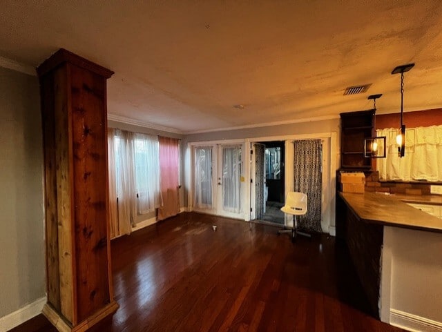 Building Photo - 2201 N 56th Ter