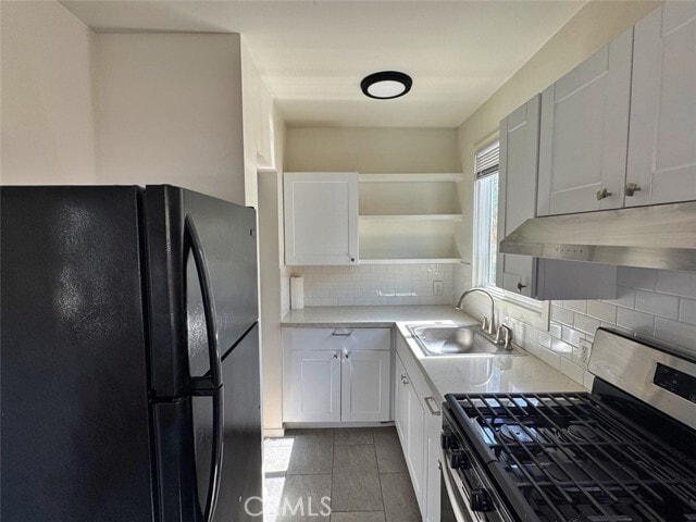 Building Photo - 2118 Cabrillo Ave