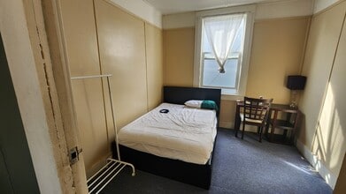 Building Photo - 258 Granada Ave