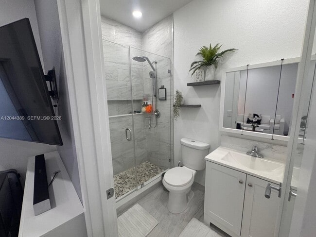 Building Photo - 3265 SW 153rd Pl