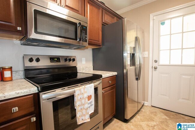 Building Photo - 2846 Brooklane Dr