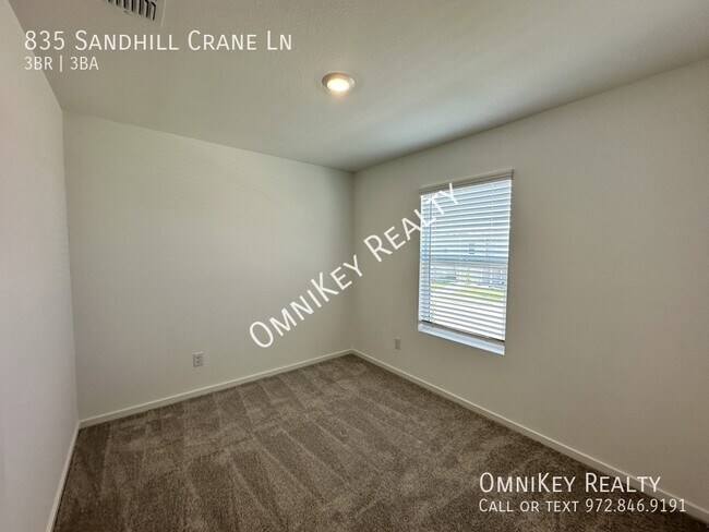 Building Photo - 835 Sandhill Crane Ln