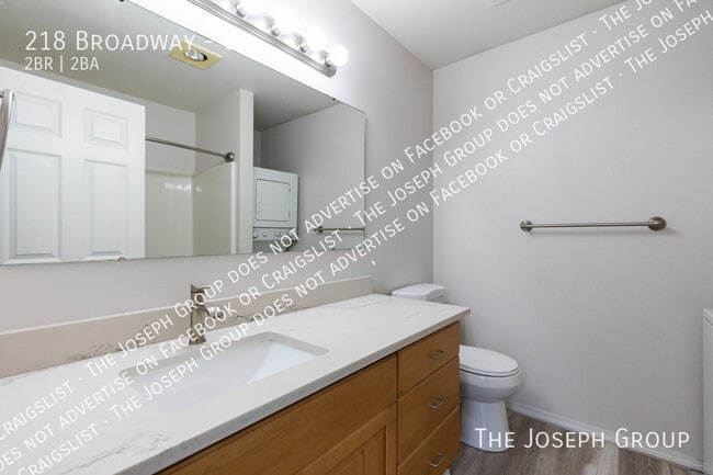 Building Photo - 218 Broadway-6