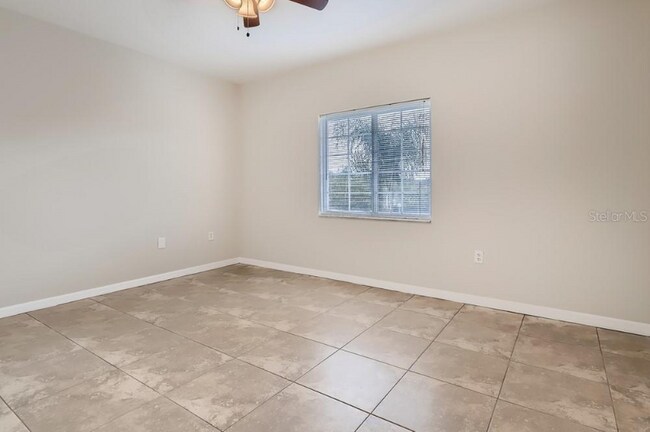 Building Photo - 6011 Portsdale Pl
