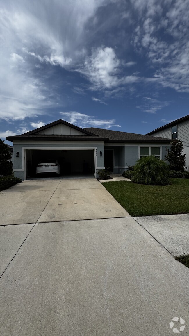 Building Photo - 9565 Summers Cay Cir
