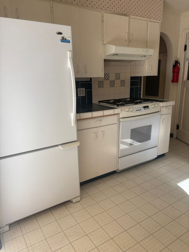 Building Photo - Enjoy 1.125 Acres near Downtown McMinnville