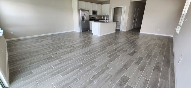 Building Photo - 93 Appleton Ct