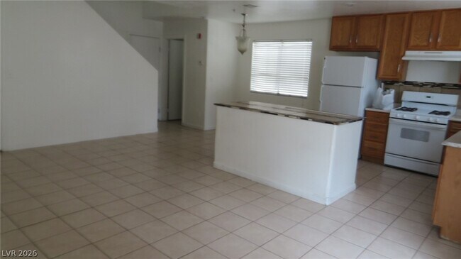 Building Photo - 3014 Sunrise Bay Ave