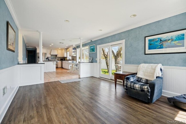 Building Photo - 30 Consuelo Pl