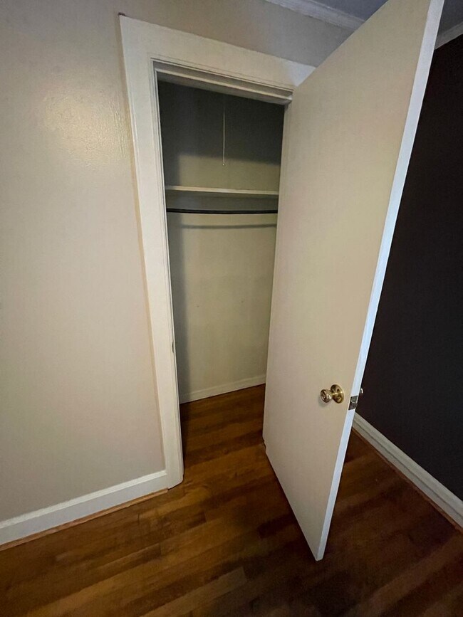 Building Photo - 296 Middle Fork Rd