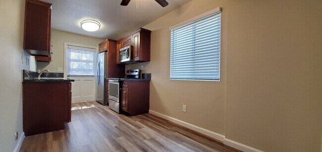 Interior Photo - 5th Ave Apartments