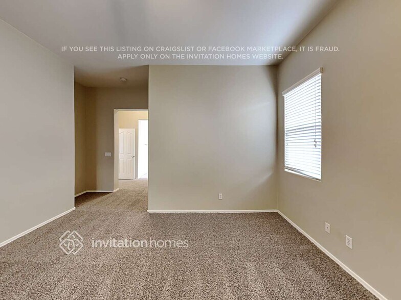 Building Photo - 13601 W Ironwood St