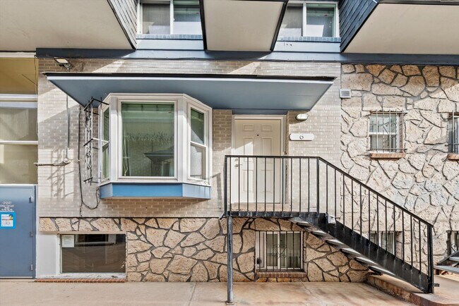 Building Photo - 1275 Colorado Blvd