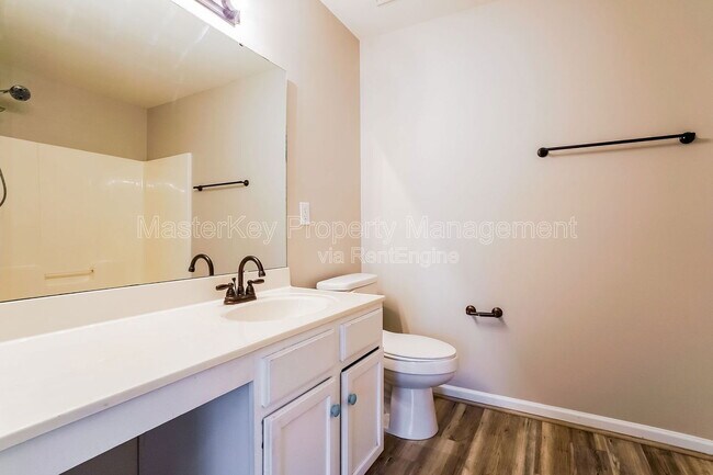 Building Photo - 1640 Extine Ln