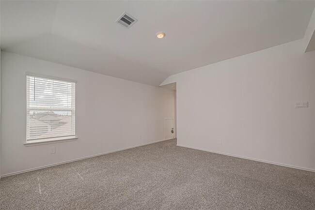 Building Photo - 24330 Elmwood Falls Dr