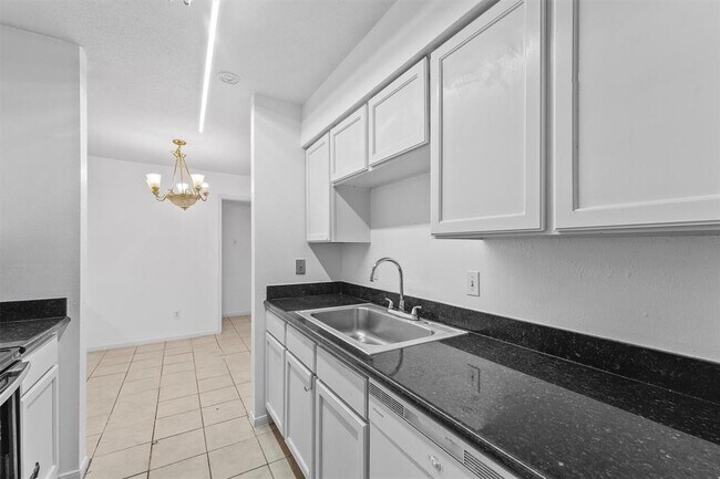 Building Photo - 6606 De Moss Dr