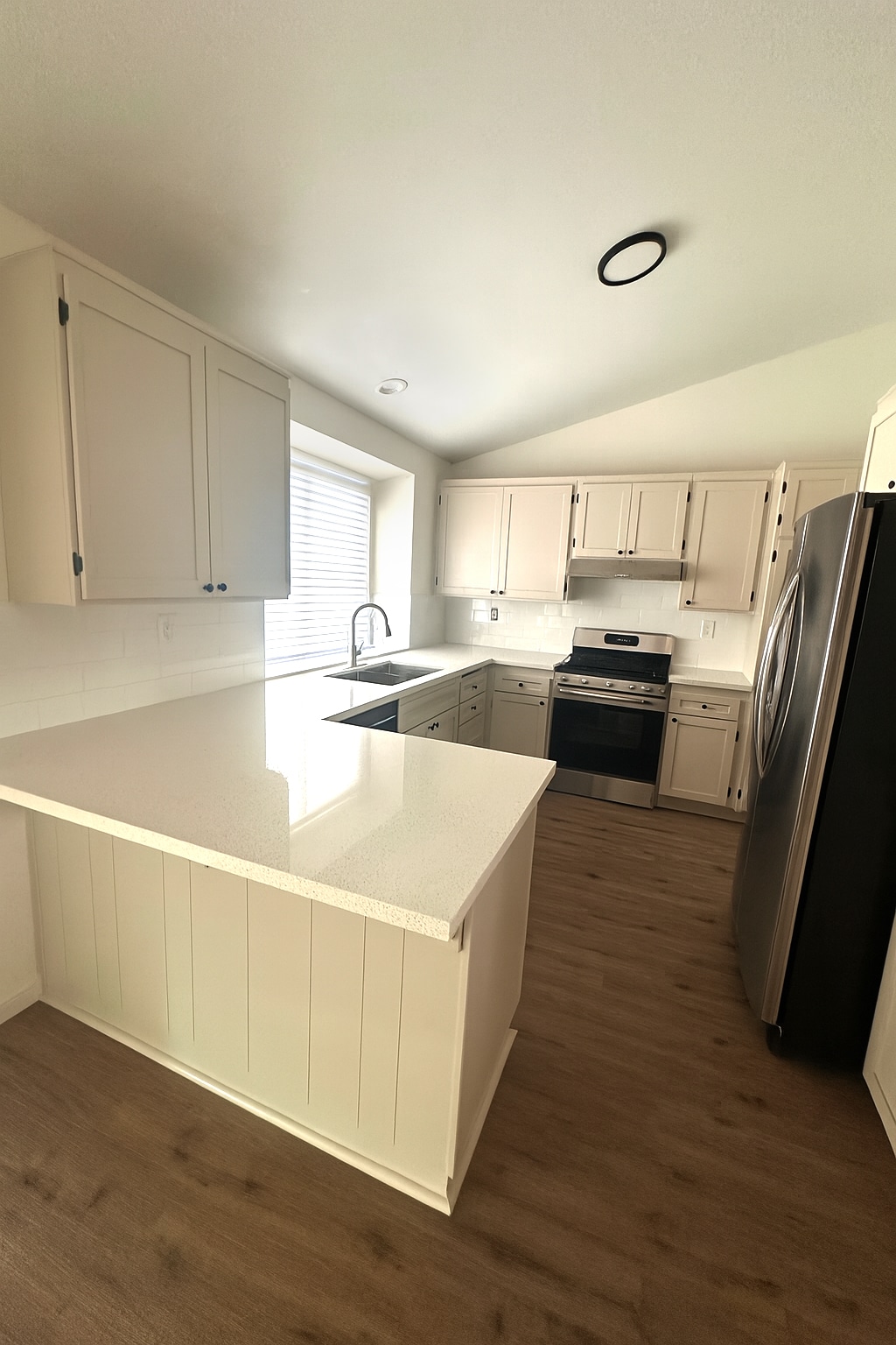 Building Photo - 238 Sunny Halo Ct