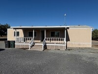 Building Photo - 10051 Escalon Bellota, House & Shop