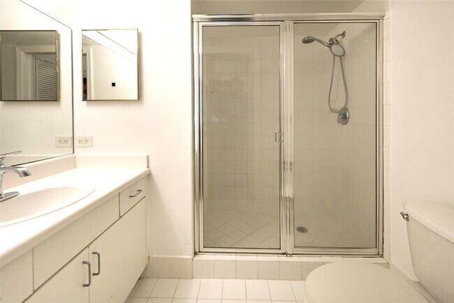 Building Photo - 4808 N State Rd 7