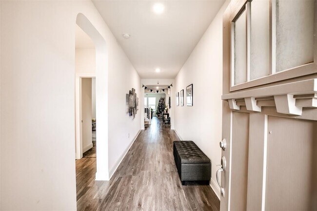 Building Photo - 7616 Groundhog Wy