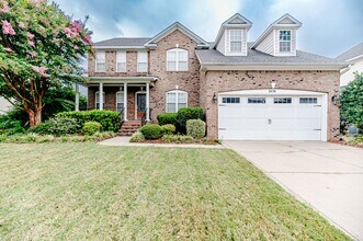 Building Photo - Perfectly Located 4-Bedroom Home Minutes from I-295, Hope Mills & Fort Bragg!