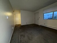 Building Photo - Affordable 1 bed 1 bath home in a safe neighborhood
