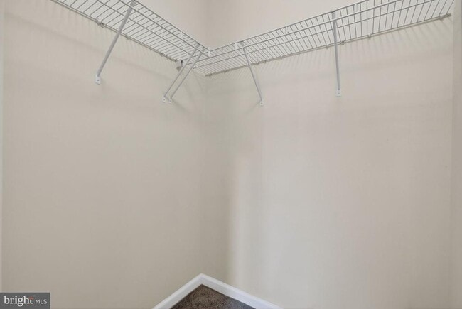 Building Photo - 42563 Highgate Terrace