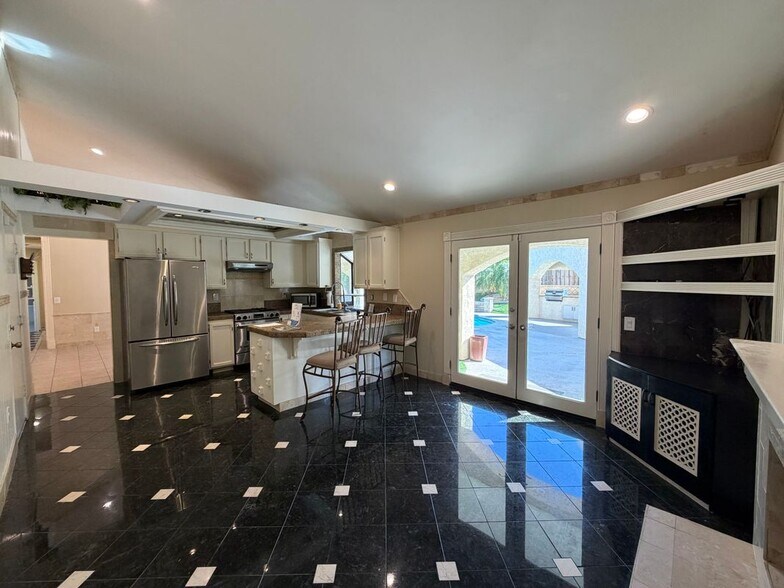 Building Photo - 11296 Heathcliff