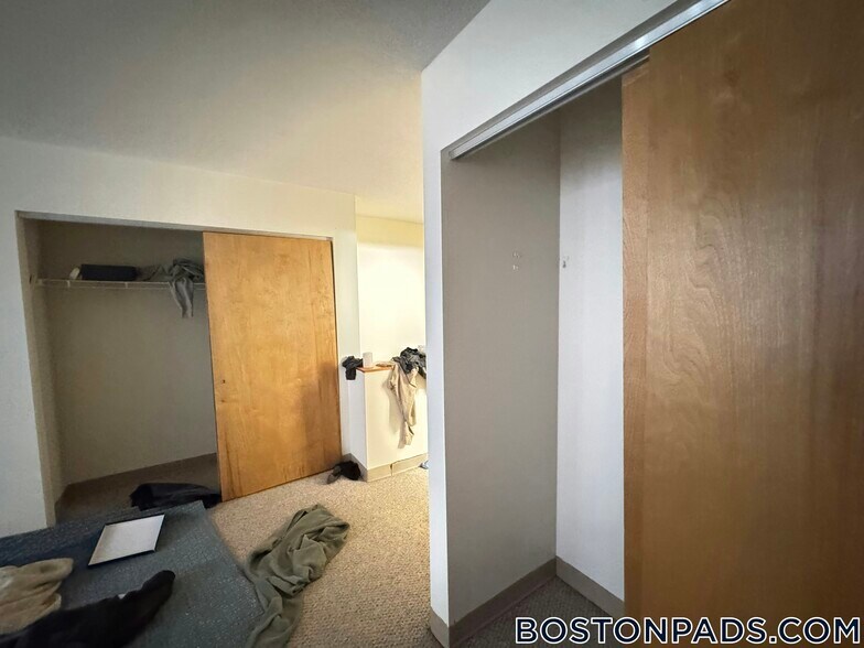 Building Photo - 1078 Boylston St