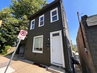 Building Photo - Pittsburgh - 3 Bedroom 1.5 Bathroom