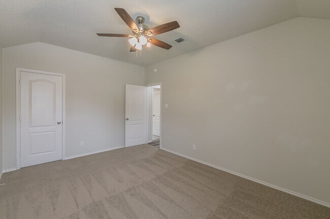 Building Photo - Coming Soon! 2 Story, 3 Bedroom Home in Be...