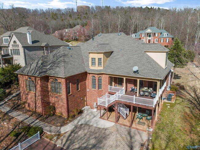 Building Photo - 121 Cheekwood Dr