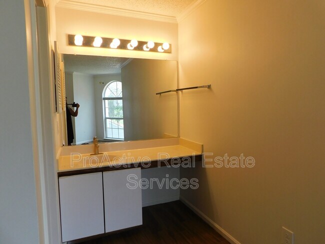 Building Photo - 4636 Georgetown Pl