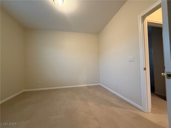 Building Photo - 11921 Luna Del Mar Ln