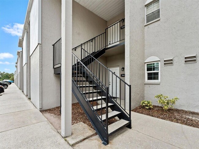 Primary Photo - 4507 S Oak Dr
