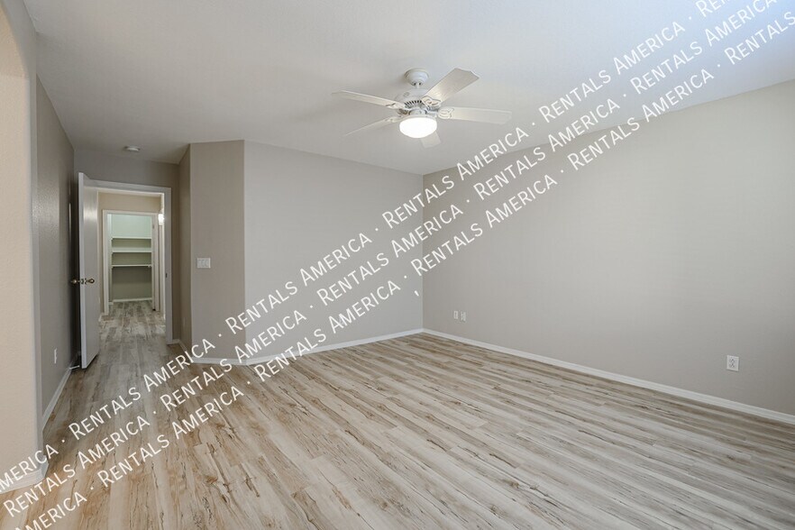 Building Photo - 16212 N 162nd Ave