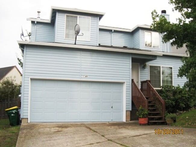 Building Photo - Coming Soon! 3 Bedroom - 2.5 Bath Home in Aloha!