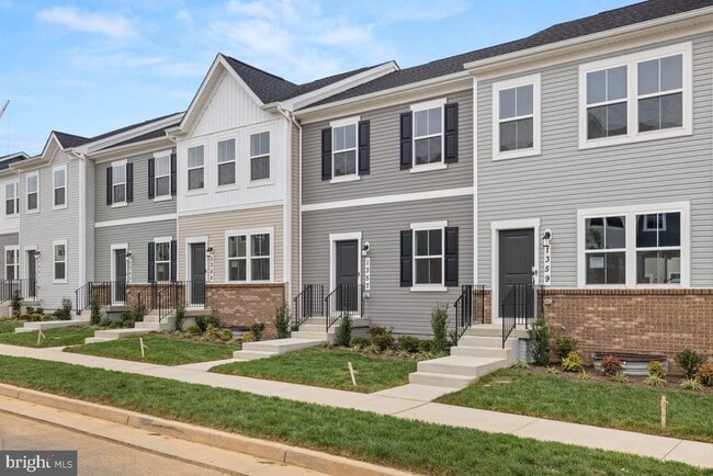 Building Photo - 1357 Cedar Vly Rd