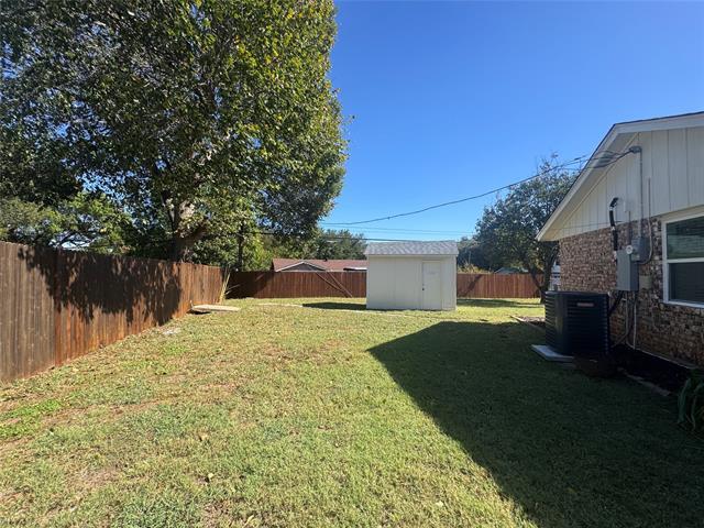 Building Photo - 1144 Harrison Ln