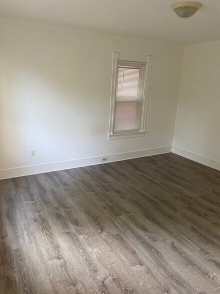 Building Photo - 1048 W Nesquehoning St