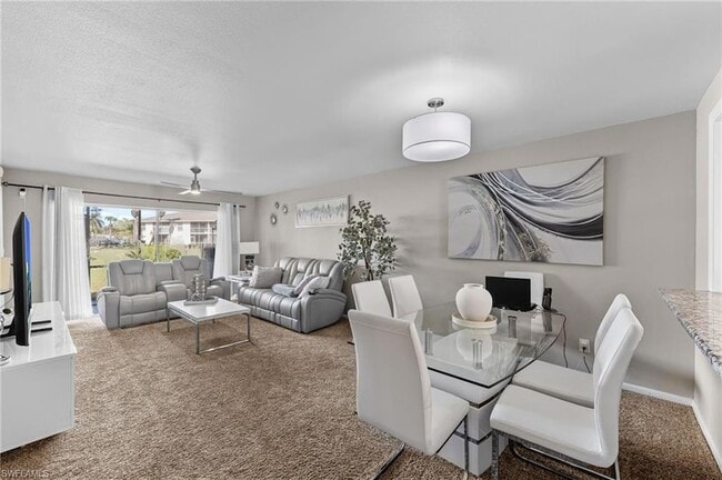 Building Photo - 1358 Derbyshire Ct