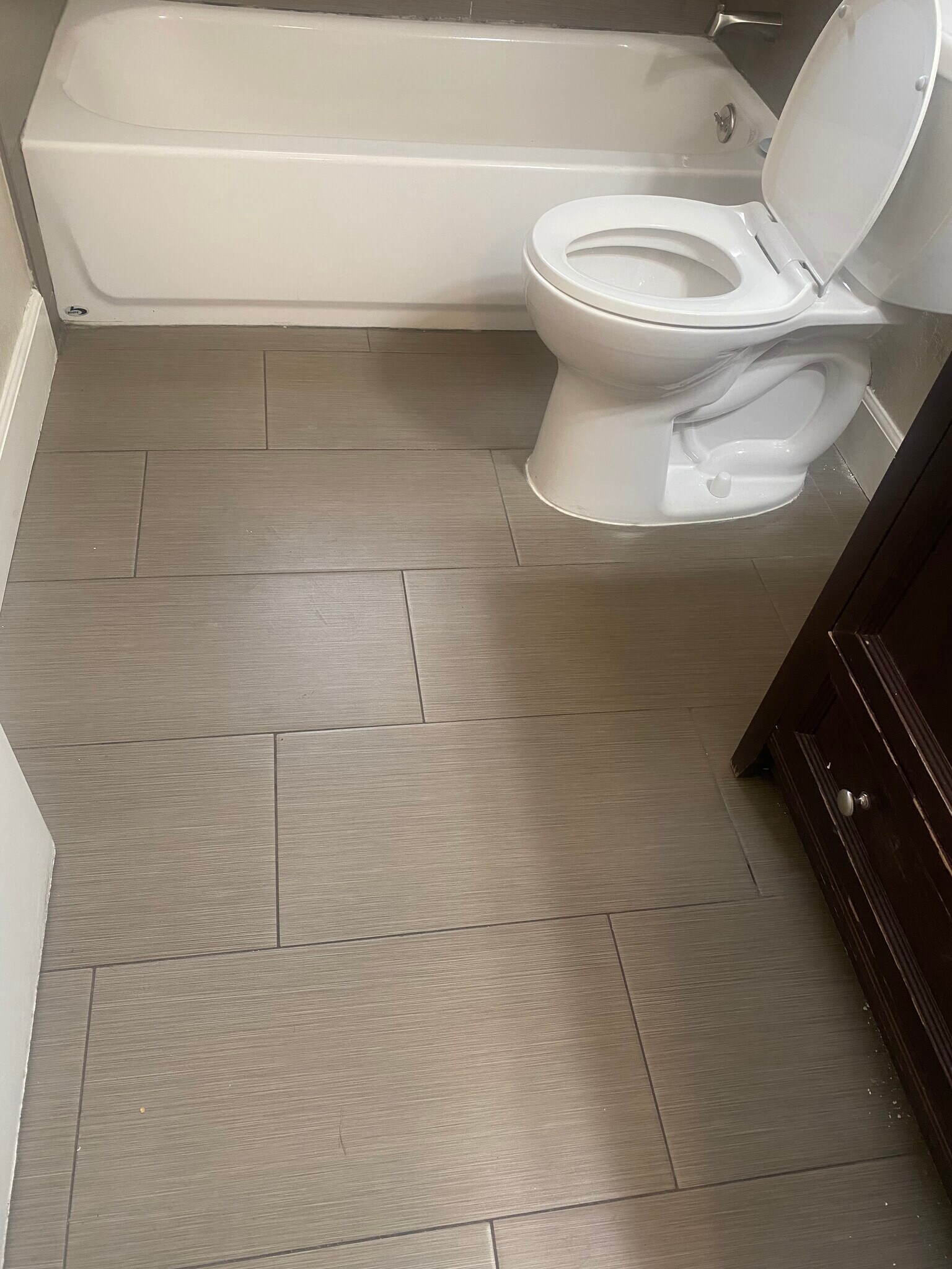 Building Photo - 2304 Peppertree Way