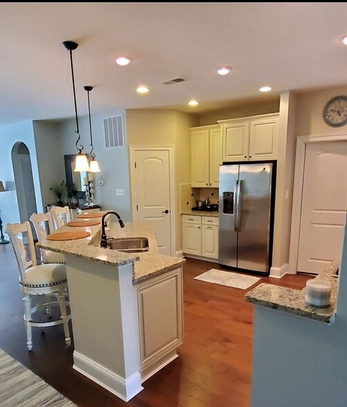 Building Photo - 36367 Thrasher Ln