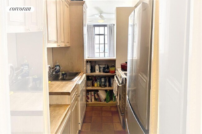 Building Photo - 353 W 56th St